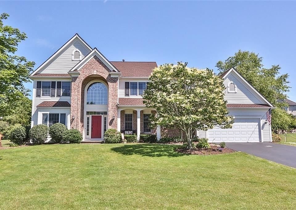 1st image of 9 Pearlstone Dr