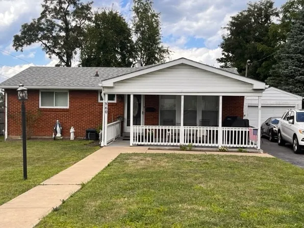 860 Quaker Dr, North Huntingdon, PA 15642