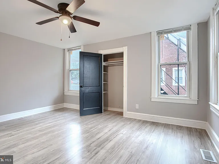 3807 Fleetwood Ave #1 — Photo 12