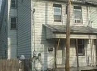351 Green St, Bath, PA 18014