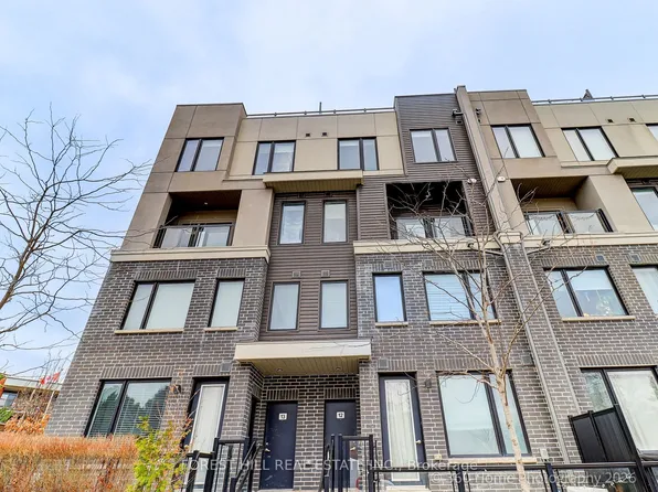 3472 Widdicombe Way #12, Mississauga, ON L5L 0B8