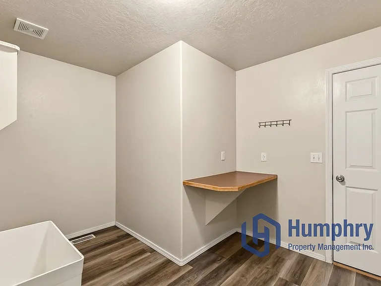 3527 E Hand Cart Ln — Photo 39