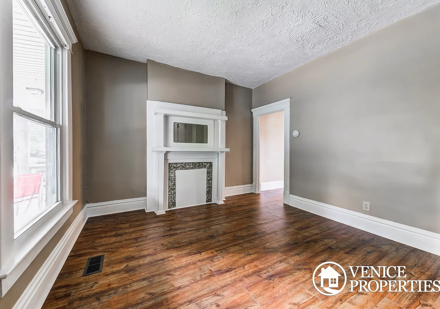 3 Bedroom on OSU Campus — Photo 2