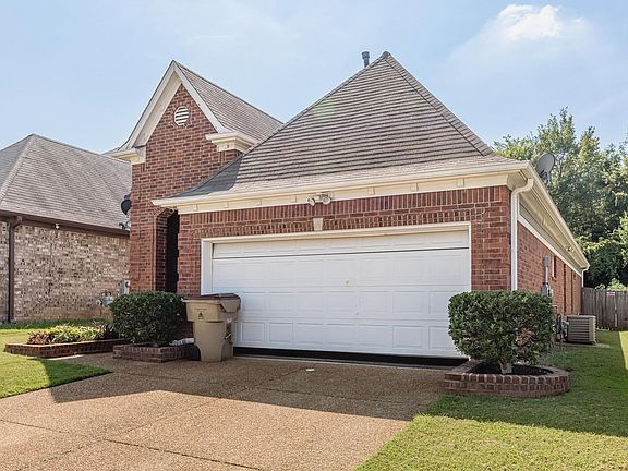 3rd image of 7020 Millers Glen Way