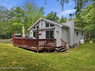 10 Lenape Trl, Albrightsville, PA 18210
