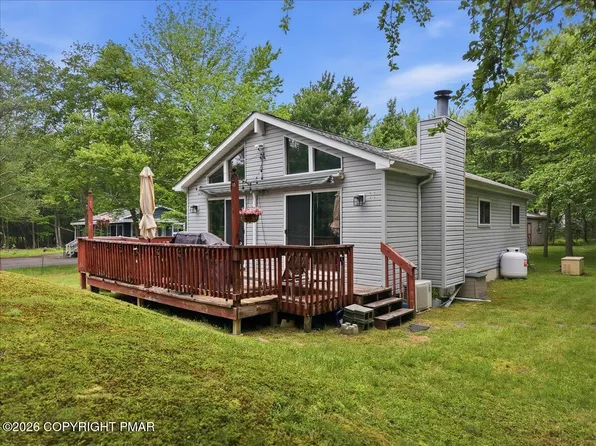 10 Lenape Trl, Albrightsville, PA 18210