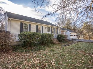 8 Cowell St, Plainville, MA 02762