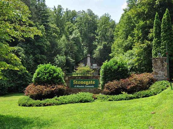 2nd image of 509 Stonegate Way