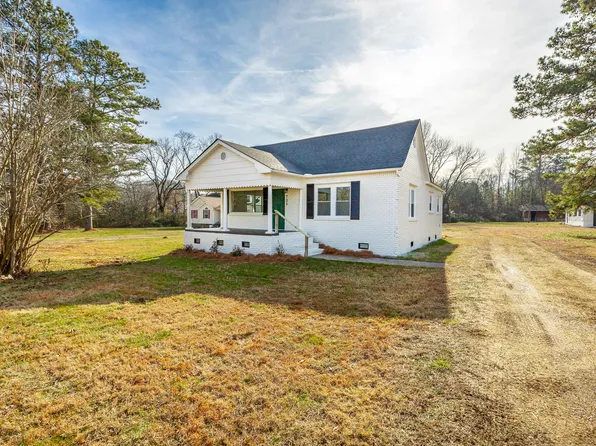 709 Salem Rd, Rossville, GA 30741