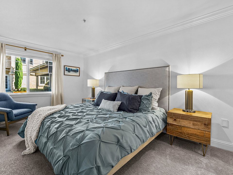 Villaggio on Yarrow Bay 4311 Lake Washington Blvd NE Kirkland WA Zillow