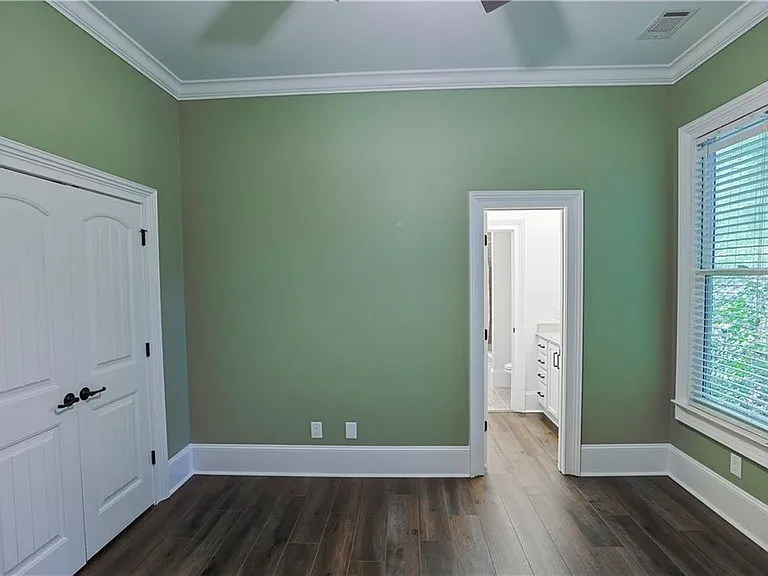 1294 Lenox Park Blvd — Photo 53