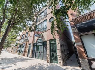 852 N Ashland Ave, Chicago, IL 60622
