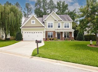 1726 Bluffside Dr, Fayetteville, NC 28312