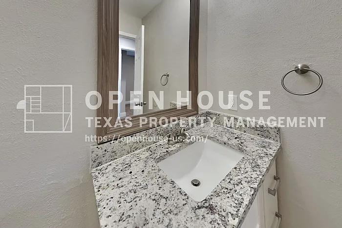 1742 Sterling Ln — Photo 17
