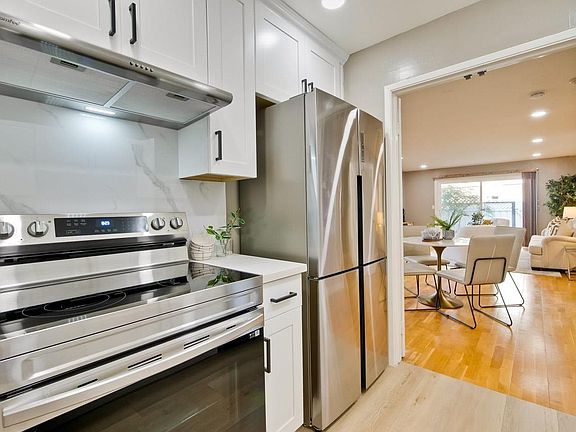 5th image of 1910 Mount Vernon Ct APT 1