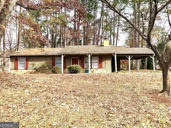 6874 Red Maple Dr, Rex, GA 30273