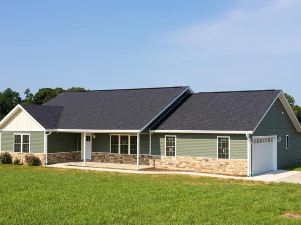 4020 Cattle Dr, Gosport, IN 47433