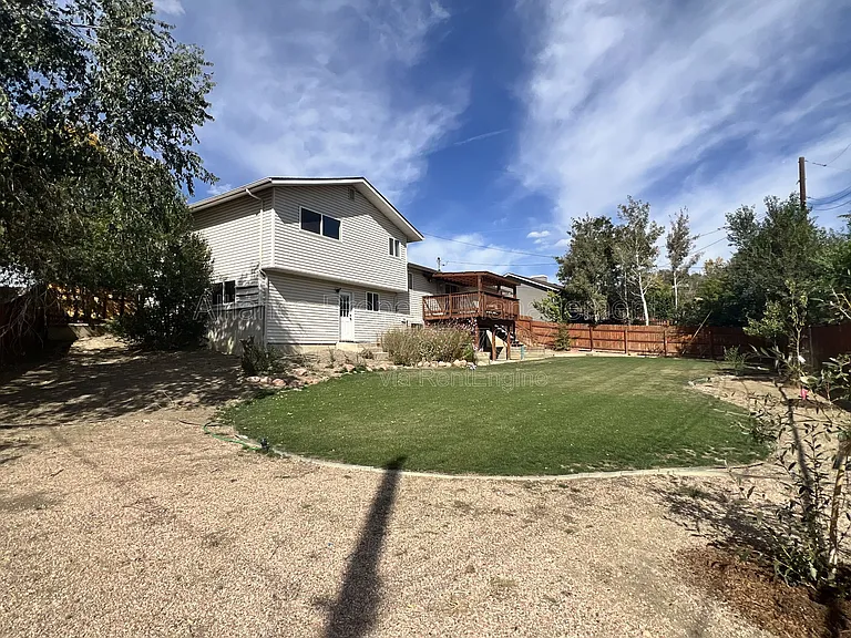 514 Catalina Dr — Photo 40