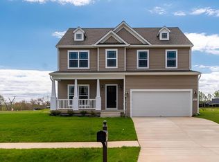 118 Woodmount Dr, Colonial Beach, VA 22443
