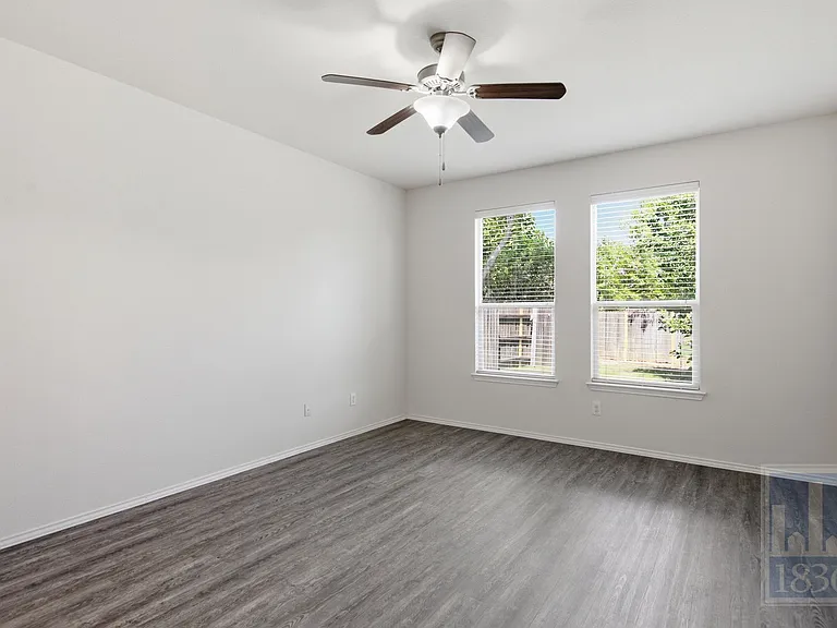 18713 Falcon Pointe Blvd — Photo 17