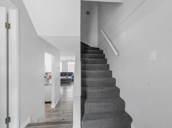 17708 60th Ave #47, Surrey, BC V3S 1V2