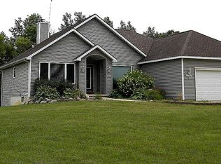 5321 Bradley Rd, Gregory, MI 48137
