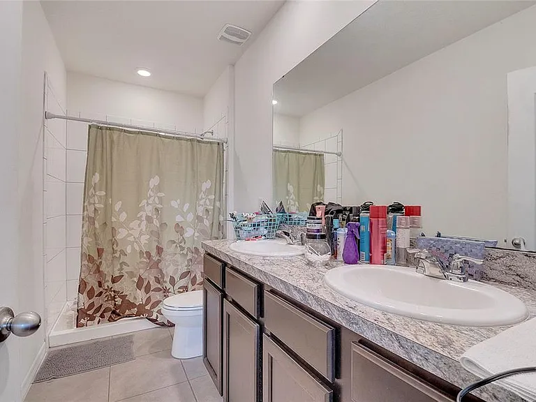 1394 Yellow Finch Dr — Photo 66