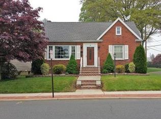 16 Kamm Ave, South River, NJ 08882