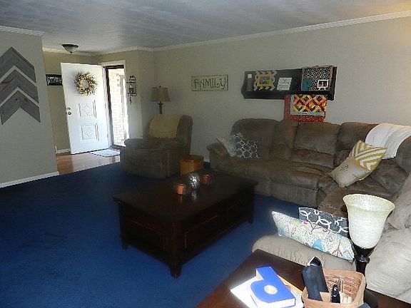 4th image of 447 Edgefield Dr