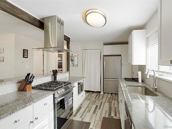 4th image of 1070 S Decatur Street