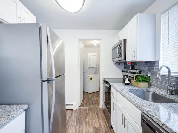 Brockport Crossings Apartments and Townhomes