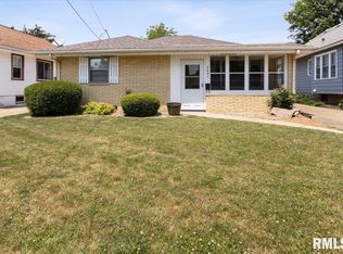 2401 W Barker Ave, Peoria, IL