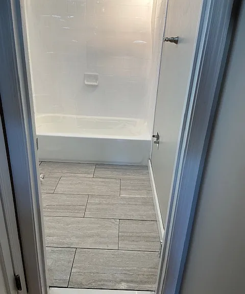 676 4th St NE #302 — Photo 11