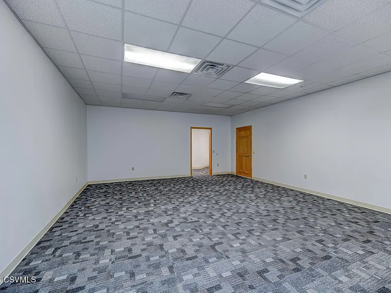 823B Central Ave — Photo 11