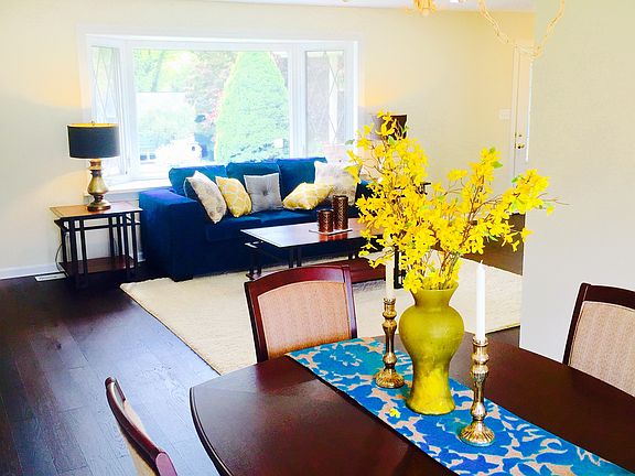 Dining & Family Room