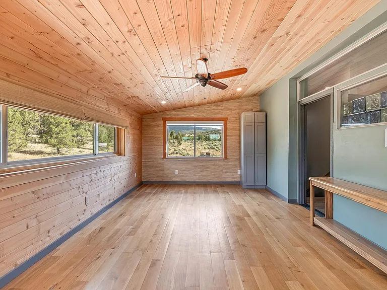 10242 SE Sundown Ln — Photo 26