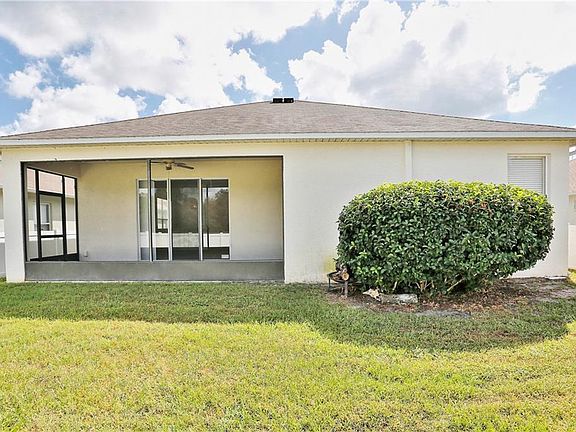 4th image of 18425 Cypress Bay Pkwy