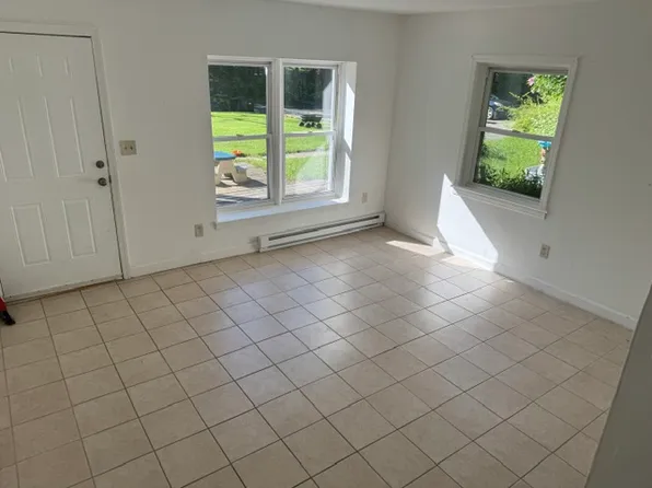 12 Ghost Pony Rd #D, Andover, NJ 07821