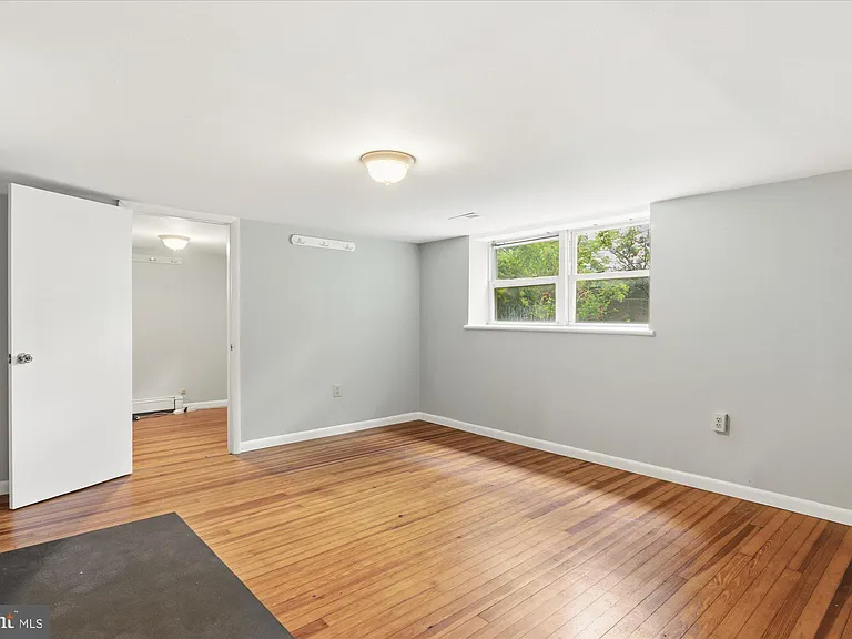 1431 N Fillmore St — Photo 37