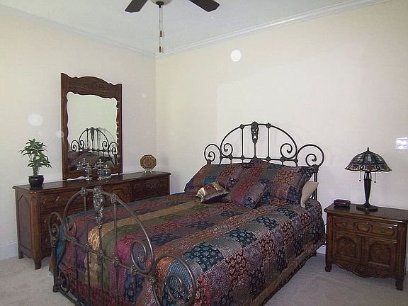 5th image of 1016 Spotswood Cir