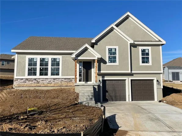 1820 N 91st St, Kansas City, KS 66112