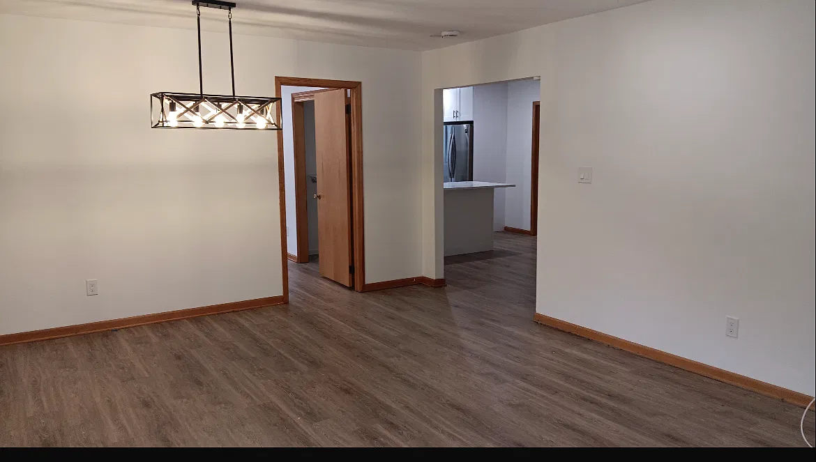 12 Crescent Ave — Photo 3