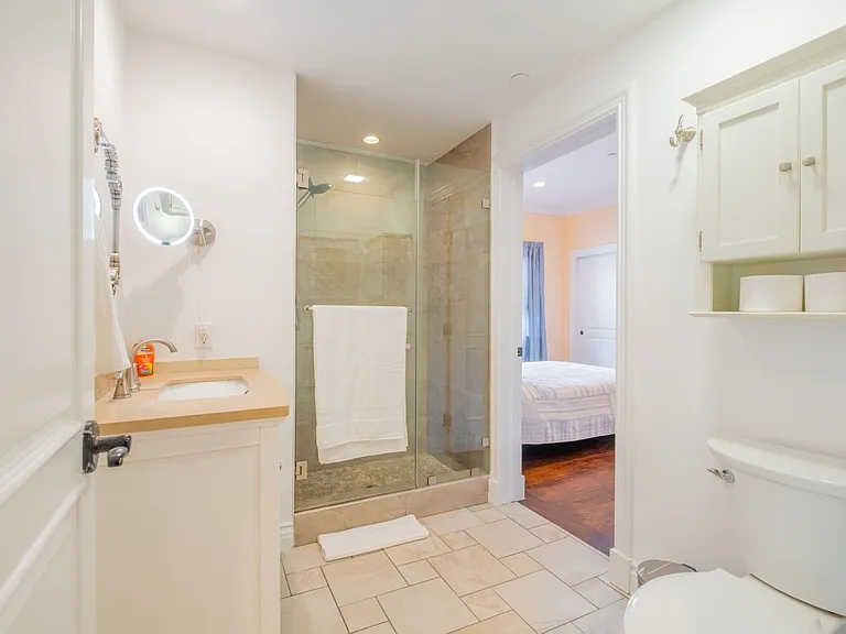 4441 Alumni Ave — Photo 18