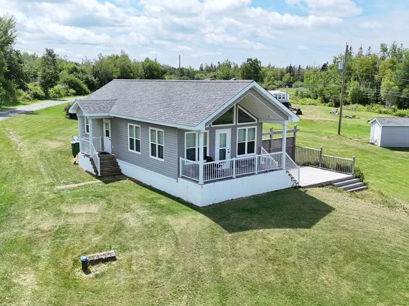 39 Heron Dr, Pictou, NS B0K 1H0
