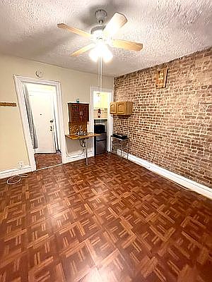 1st image of 133 E 45th St APT 4R