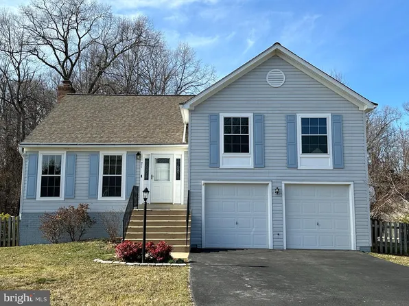 71 Clark Ln, Stafford, VA 22554