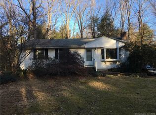30 Fern Hollow Dr, Granby, CT 06035