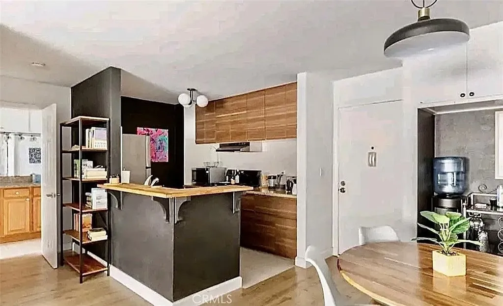 1 bed, 670 sqft, $2,250 — Photo 2