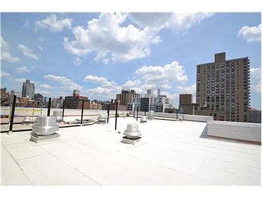 Sold by Douglas Elliman | media 14