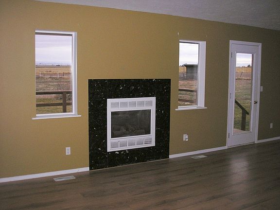3rd image of 2343 Garey Ln